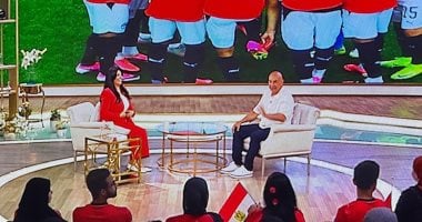 حسام حسن لـ”معكم”: إنجاز المنتخب نتيجة عمل جماعي.. الجماهير صنعت أجواءً استثنائية.. ويؤكد: إمام عاشور جوكر وصلاح نجم وعلاقتى به جيدة.. وهانى أهم لاعب فى مركزه بمصر.. وسعيد بمساندة الرئيس السيسى للنموذج المصرى