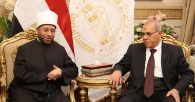 وزير الأوقاف يهنئ رئيس محكمة النقض بمناسبة توليه منصبه الجديد