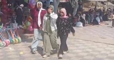 إقبال كبير على حديقة الأسرة والطفولة والرحلات النيلية بدسوق.. فيديو