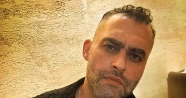 وصول جثمان أحمد جلال عبد القوى إلى مسجد الحصري لأداء صلاة الجنازة
