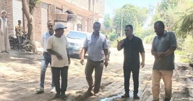 تمهيد وتسوية طريق ترعة “عيوشة” ومدخل أرمنت الحيط بالأقصر