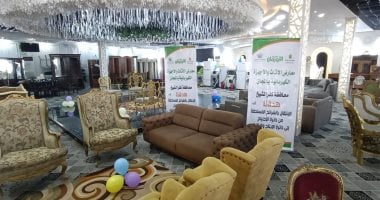 توزيع أثاث منزلي وأجهزة كهربائية بمركز فوه على 85 أسرة مجانا