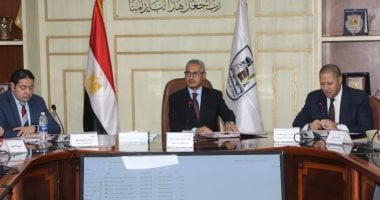 تنفيذي بني سويف يوافق على طلبات مواطنين لإجراء تعديلات واعتماد شوارع