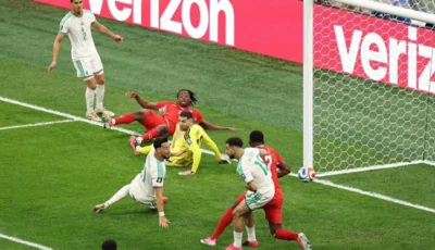 الجزائر تودع كأس العالم بخسارة ثنائية أمام سويسرا