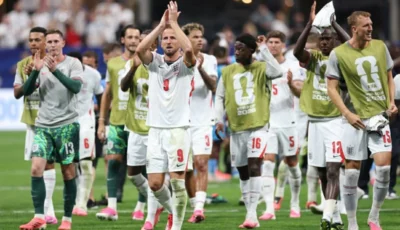 مباراة إنجلترا والمكسيك في موعدها