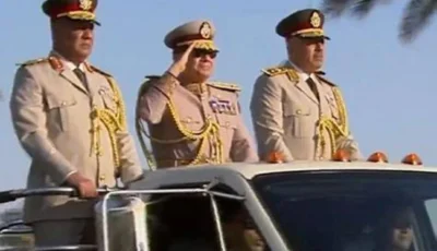 السيسي يفتتح مقر القيادة الاستراتيجية المصري بالزي العسكري