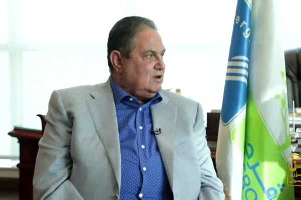 بقرار من النيابة المصرية.. منع محمد الخشن و22 آخرين من التصرف بأموالهم