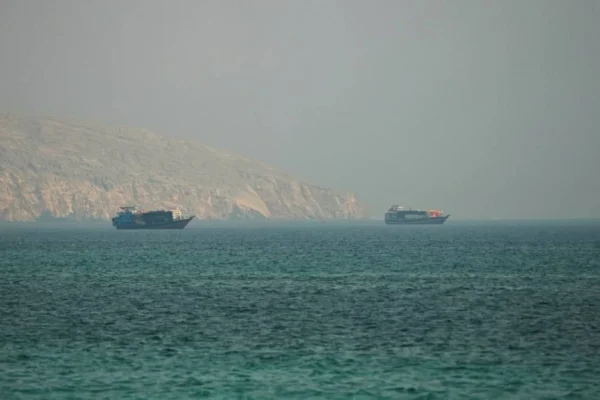 إيران تكرر اعتداءاتها الآثمة على الكويت والبحرين والأردن