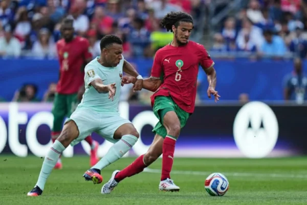 المغرب كسبت نجم المستقبل.. بوعدي وصيفاً لـ«الملك» بيليه