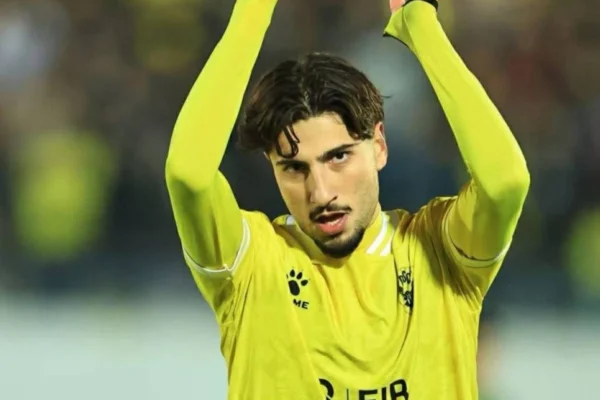 الأهلي المصري يحسم اتفاقه مع بيتر كوركيس