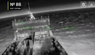 روسيا: أوكرانيا قصفت ناقلة نفط في بحر آزوف