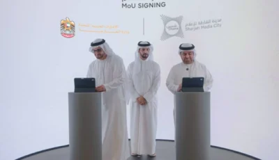 سلطان بن أحمد يشهد مذكرة تفاهم بين «الخارجية» و«شمس»