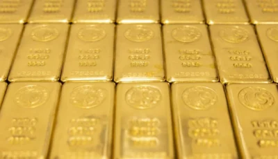 ‌عمليات الشراء الفنية ترفع الذهب فوق 4100 دولار.. والفضة قرب مستوى الـ 60