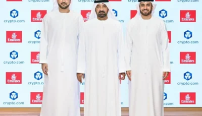 «الإمارات» تتيح لعملائها الحجز الإلكتروني عبر «كريبتو دوت كوم باي»