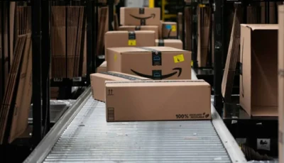 أمازون تفاجئ الأسواق بقفزة 37% في إيرادات الحوسبة السحابية عند 42 مليار دولار