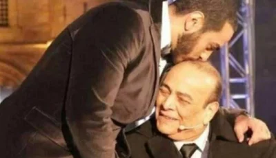 وفاة والد تامر حسني.. من هو المطرب الراحل حسني شريف ؟