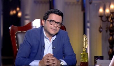 محمد هنيدي يعلن وفاة شقيقه الأكبر.. تفاصيل العزاء